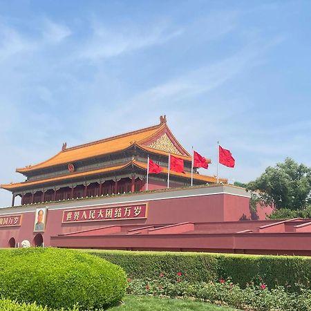 East Sacred Hotel ᴸᴱo---Foreign Accept---Tourism Service English-Speaking 丨 Near Tiananmen Forbidden City丨very Close To Metro Zhangzizhong And Beixinqiao 丨european Foot Ball English丨free Advance Tickets And Laundry Drying Service Coffee Snacks Beijing Eksteriør bilde