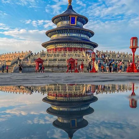 East Sacred Hotel ᴸᴱo---Foreign Accept---Tourism Service English-Speaking 丨 Near Tiananmen Forbidden City丨very Close To Metro Zhangzizhong And Beixinqiao 丨european Foot Ball English丨free Advance Tickets And Laundry Drying Service Coffee Snacks Beijing Eksteriør bilde