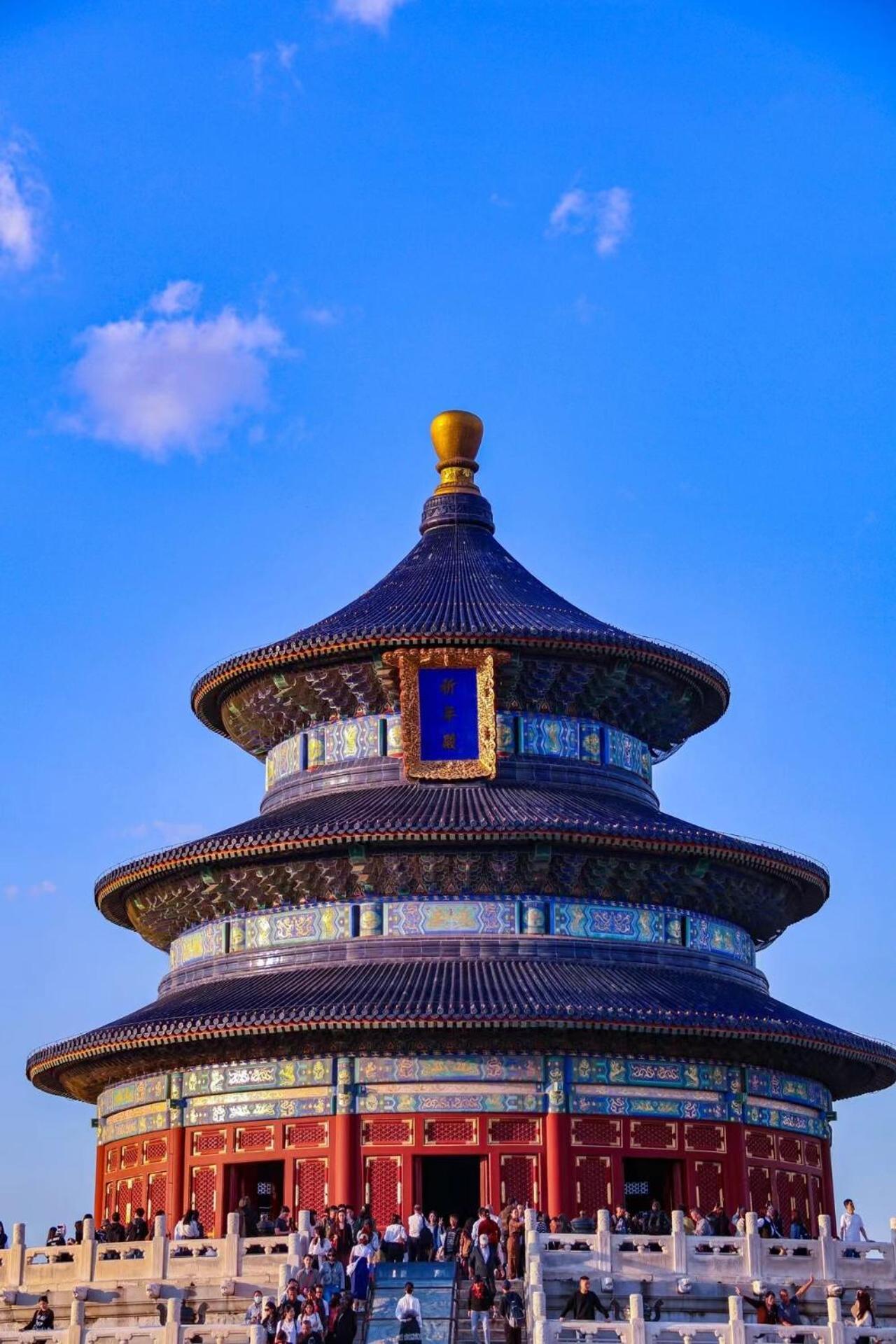 East Sacred Hotel ᴸᴱo---Foreign Accept---Tourism Service English-Speaking 丨 Near Tiananmen Forbidden City丨very Close To Metro Zhangzizhong And Beixinqiao 丨european Foot Ball English丨free Advance Tickets And Laundry Drying Service Coffee Snacks Beijing Eksteriør bilde