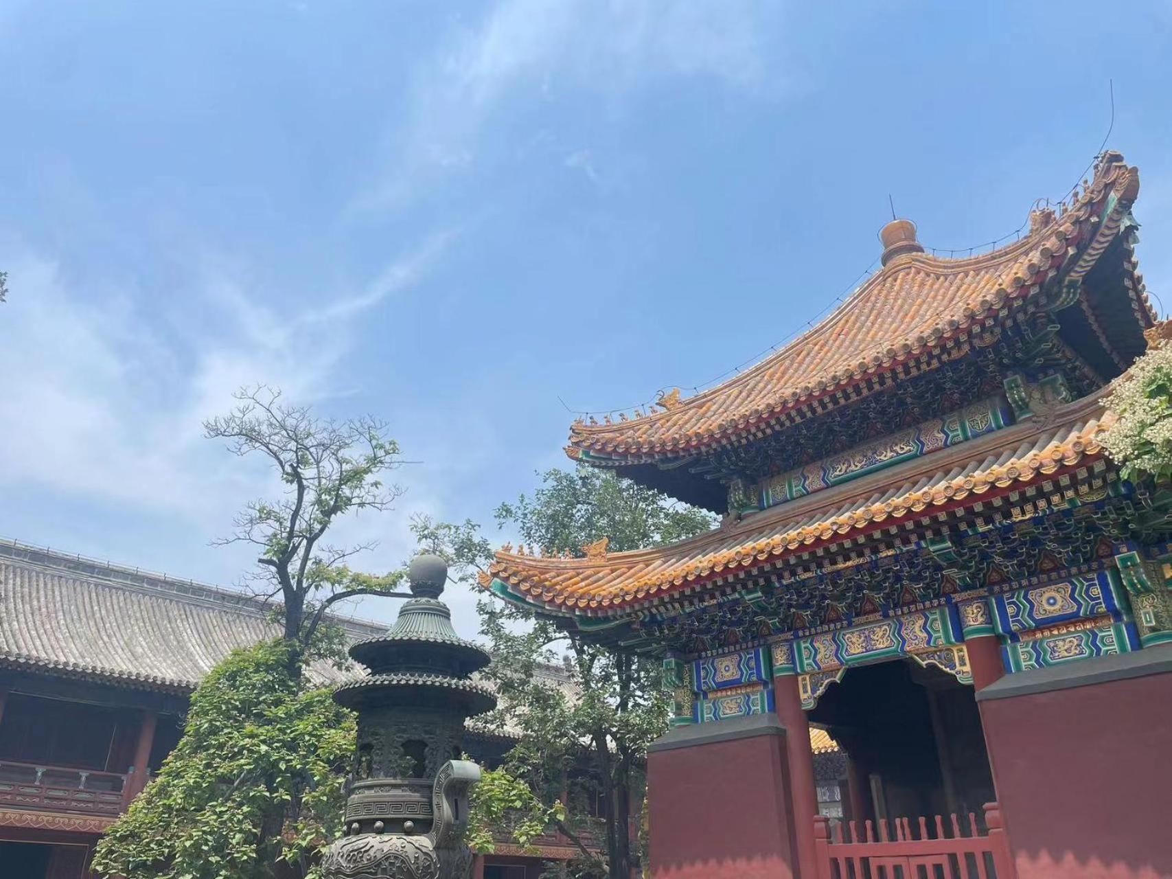 East Sacred Hotel ᴸᴱo---Foreign Accept---Tourism Service English-Speaking 丨 Near Tiananmen Forbidden City丨very Close To Metro Zhangzizhong And Beixinqiao 丨european Foot Ball English丨free Advance Tickets And Laundry Drying Service Coffee Snacks Beijing Eksteriør bilde