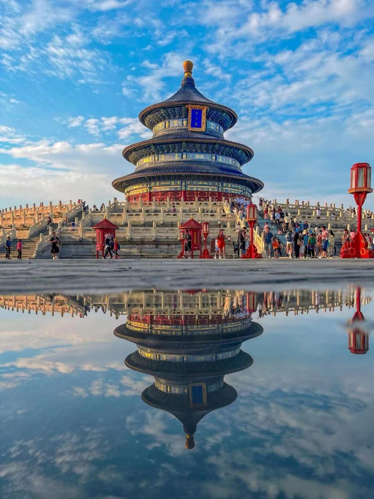 East Sacred Hotel ᴸᴱo---Foreign Accept---Tourism Service English-Speaking 丨 Near Tiananmen Forbidden City丨very Close To Metro Zhangzizhong And Beixinqiao 丨european Foot Ball English丨free Advance Tickets And Laundry Drying Service Coffee Snacks Beijing Eksteriør bilde