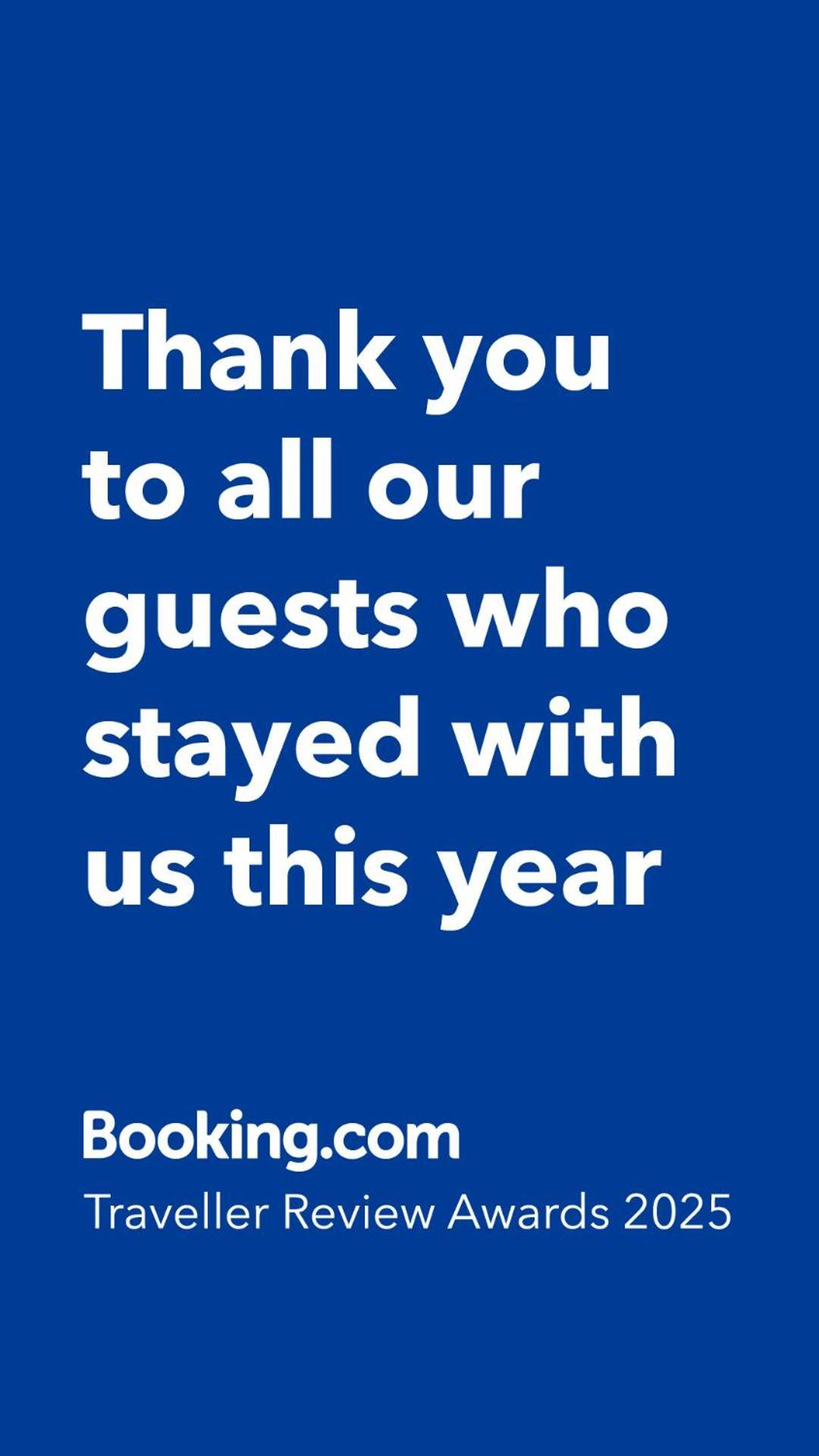 East Sacred Hotel ᴸᴱo---Foreign Accept---Tourism Service English-Speaking 丨 Near Tiananmen Forbidden City丨very Close To Metro Zhangzizhong And Beixinqiao 丨european Foot Ball English丨free Advance Tickets And Laundry Drying Service Coffee Snacks Beijing Eksteriør bilde